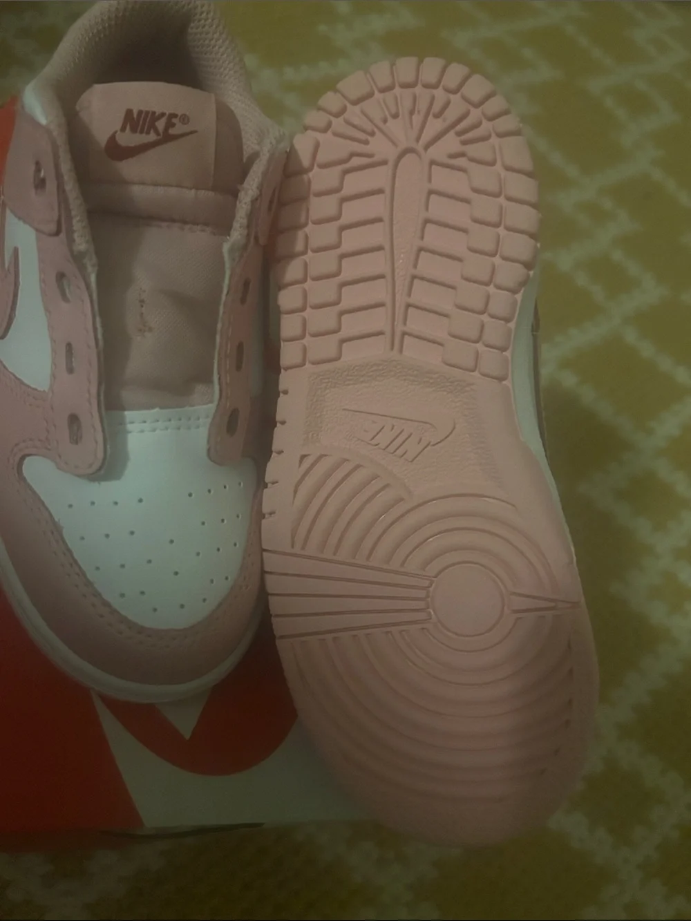 Nike Kids Pink and White Hook-and-Loop Low-Top Sneakers
